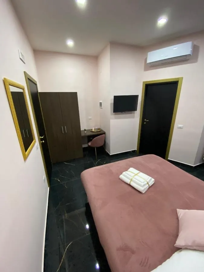 Bed & Breakfast Katarios Suite Naples Italy