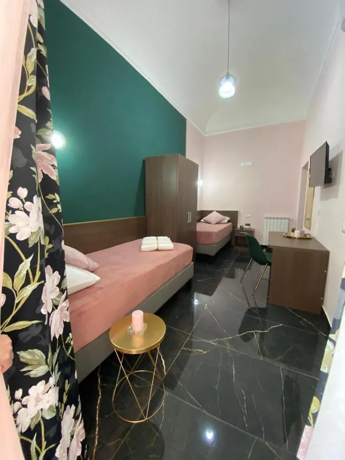 Katarios Suite Naples Bed & Breakfast