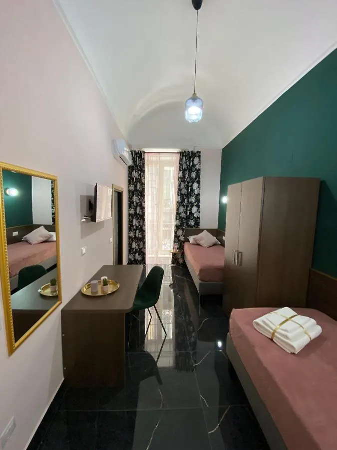 Katarios Suite Naples