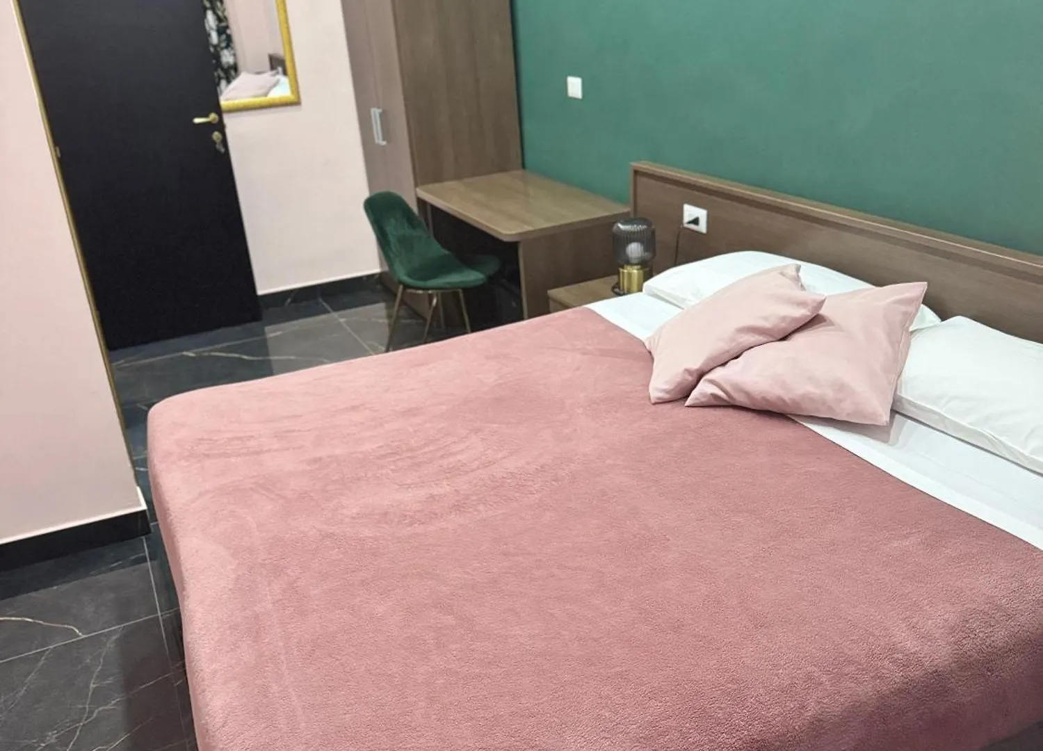 Bed and Breakfast Katarios Suite Νάπολη